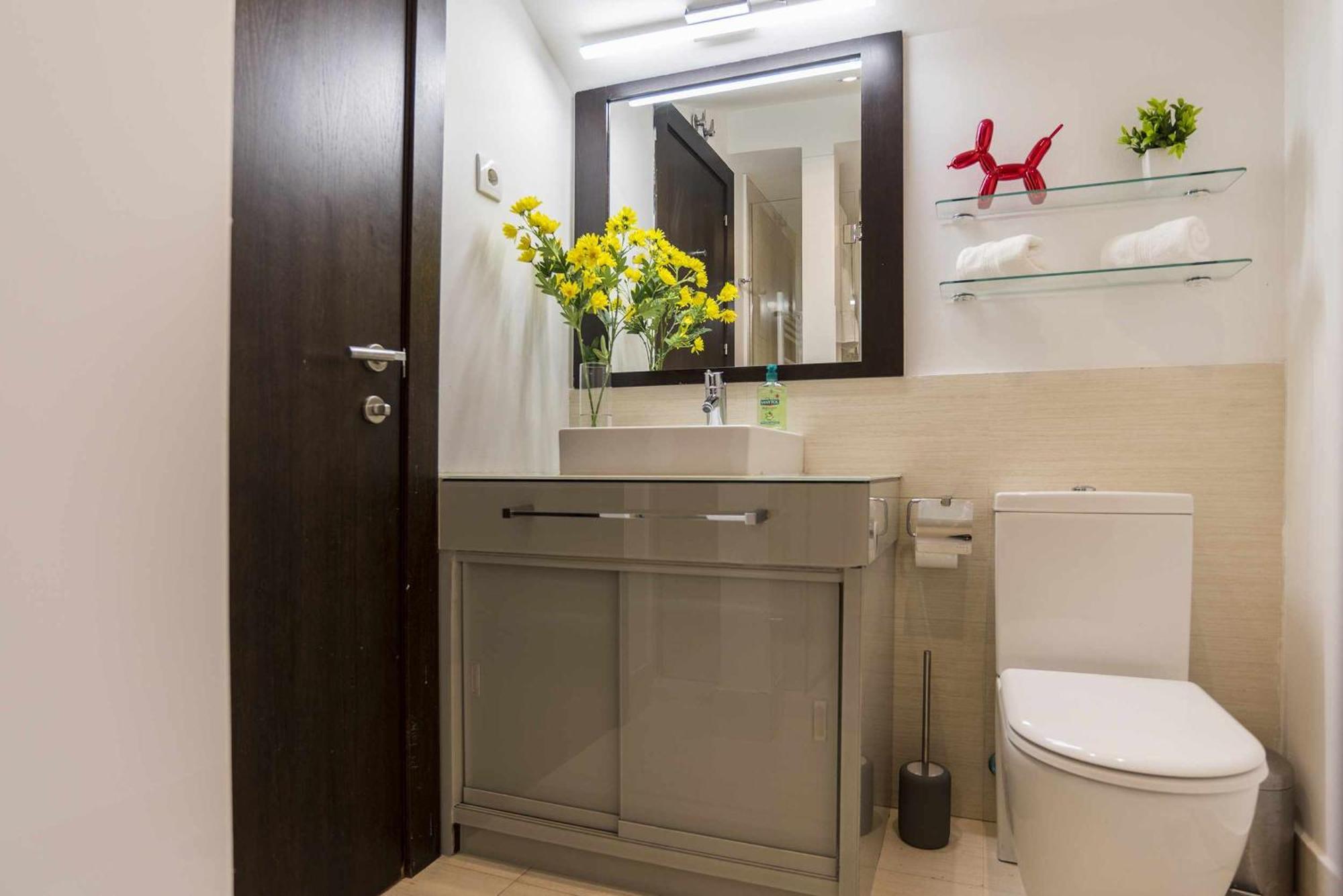 Cibeles By Skykey Apartment Madrid Luaran gambar